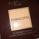 Swatch de Sarah22 : Terracotta - La Poudre Bronzante Hâle Naturel et Longue Tenue, Guerlain