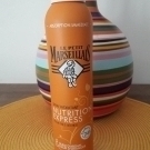 Swatch de carolej : Spray hydratant nutrition express peaux très sèches huile d'argan& fleur d'oranger, Le Petit Marseillais