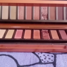 Swatch de JennZilla : Naked Heat Palette de fards à paupières, Urban Decay