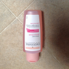 Swatch de From.kat : Dissolvant douceur ongles fragiles et sensibles, Diadermine