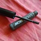 Swatch de laumake-up : More Brows, Modelco