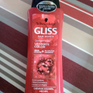 Swatch de Ario222 : Gliss Hair Repair Shampoing pour cheveux colorés, Schwarzkopf
