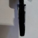 Swatch de Ario222 : BADgal BANG ! - Mascara volume renversant !, Benefit Cosmetics