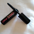 Swatch de Ario222 : BADgal BANG ! - Mascara volume renversant !, Benefit Cosmetics
