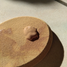 Swatch de Ario222 : Fond de teint Peau Parfaite 14h* - Zéro Défaut - Couleurs Nature, Yves Rocher