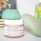 Swatch de ChoupnBeauty : Eponge Konjac Menthe Poivrée, Lady Green