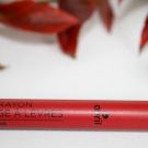 Swatch de ChoupnBeauty : Le Crayon Rouge à Lèvres, Avril