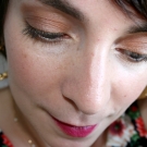 Swatch de ChoupnBeauty : Semi-Sweet Chocolate Bar - Palette d'ombres à paupières, Too Faced