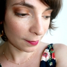 Swatch de ChoupnBeauty : Semi-Sweet Chocolate Bar - Palette d'ombres à paupières, Too Faced