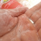 Swatch de lesenviesdetalie : Crème de Douche Délassante Fleur de Figuier, Roger&Gallet