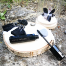 Swatch de Chrystelle83 : Velvet Noir - Mascara Volume Spectaculaire, Marc Jacobs Beauty