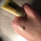 Swatch de Ophé01 : Emulsion Hydratante Tellement Différente, Clinique