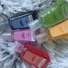 Swatch de Ophé01 : Gel mains nettoyant, Merci Handy