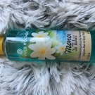 Swatch de Ophé01 : Shampooing douche des lagons, Yves Rocher