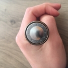 Swatch de Ophé01 : Liquid Crystal Glow Gloss, Becca