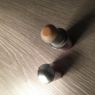 Swatch de Ophé01 : Fakeup Anticernes Hydratant, Benefit Cosmetics