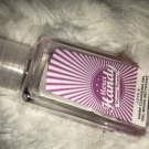 Swatch de Makeup28 : Gel mains nettoyant, Merci Handy
