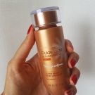 Swatch de JenYume : Autobronzant visage et décolleté, Nocibé