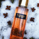 Swatch de ananass21 : Bare Vanilla, Victoria's secret