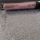 Swatch de little flower : Lip Lingerie, NYX