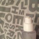 Swatch de little flower : Sérum Hydratant Hydrance Optimale, Avène