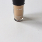Swatch de little flower : Studio Fix Fluide, Mac