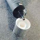 Swatch de little flower : Dermablend 3D Correction Fond de teint resurfaçant actif correcteur 16h, Vichy