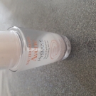 Swatch de little flower : Sérum Hydratant Hydrance Optimale, Avène