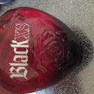 Swatch de little flower : Black XS pour Elle - Eau de Toilette, Paco Rabanne