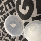 Swatch de little flower : Nettoyant Profond 3 en 1 - Pure Active, Garnier