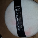 Swatch de meghanne13 : Houpette, Make Up For Ever