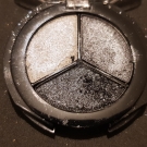 Swatch de meghanne13 : Eyeshadow Trio, Miss Cop