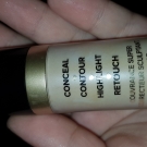 Swatch de meghanne13 : Born This Way Concealer - Anticernes, Too Faced