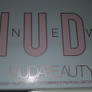 Swatch de meghanne13 : The New Nude Palette - Palette de fards à paupières, Huda Beauty