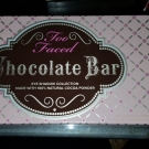 Swatch de meghanne13 : Chocolate bar - Palette de fards à paupières, Too Faced