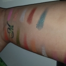 Swatch de meghanne13 : Palette Yeux Life's a Festival, Too Faced