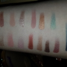 Swatch de meghanne13 : Be A Mermaid & Make Waves Eyeshadow Palette, Tarte