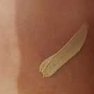 Swatch de meghanne13 : Eye primer, Makeup Revolution