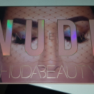 Swatch de meghanne13 : The New Nude Palette - Palette de fards à paupières, Huda Beauty