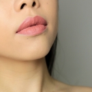 Swatch de Garlic and Grenadine : Ultra Satin Lip, Colourpop