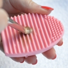 Swatch de The_lennikim : Brush Egg, Brush Egg