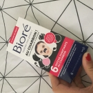 Swatch de The_lennikim : 6 patchs purifiants au charbon, Bioré