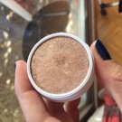 Swatch de Mamabouille : Highlighter, Colourpop
