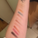 Swatch de Mamabouille : Bomber's Palette Bright, Djulicious Cosmetics