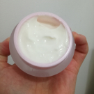 Swatch de anoza : Crème Hydratante Suprême, Fleur's