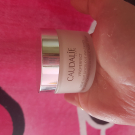 Swatch de jennah7533 : Crème de nuit glycolique anti-taches Vinoperfect, Caudalie
