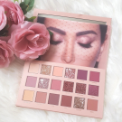 Swatch de jennah7533 : The New Nude Palette - Palette de fards à paupières, Huda Beauty