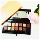 Swatch de Floraa : Soft Glam - Palette de fards à paupières, Anastasia Beverly Hills