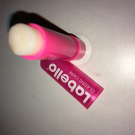 Swatch de oriane.p19 : Labello Classic Care - Baume à lèvres, Labello