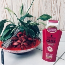 Swatch de vivi29160 : Shampooing Gliss Hair Repair Ultimate Huile Précieuse, Schwarzkopf